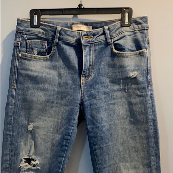 Zara Frayed Ankle Jeans - Picture 8 of 8